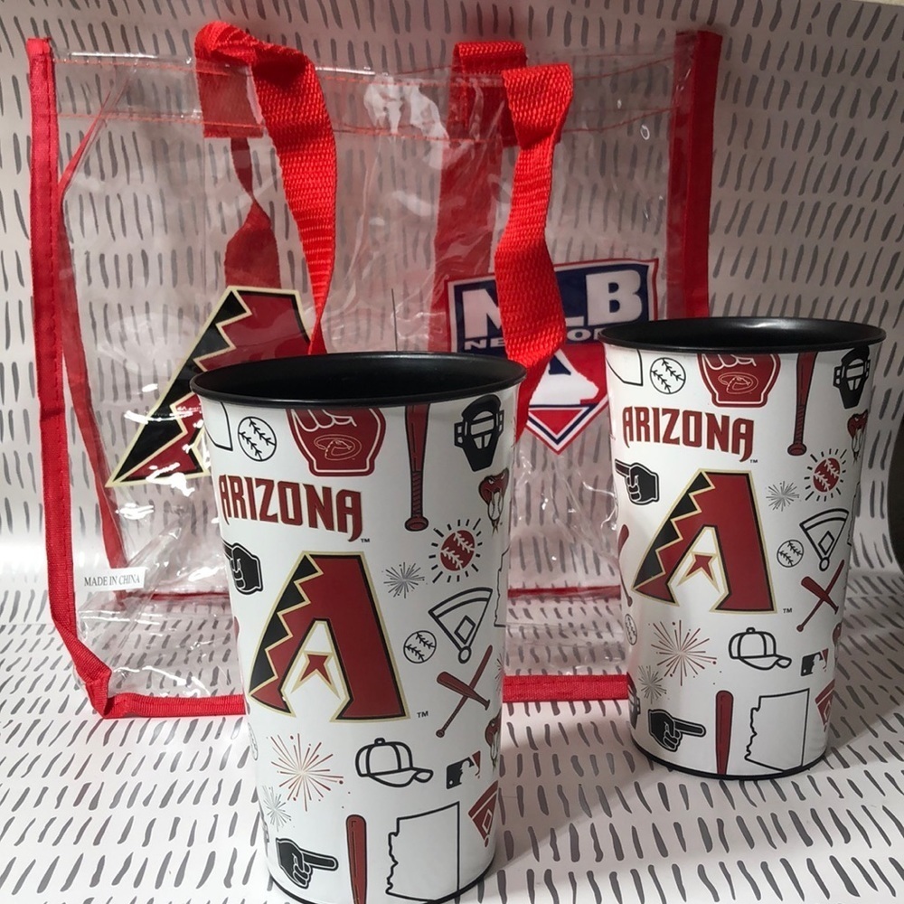 Diamond backs Arizona clear bag
